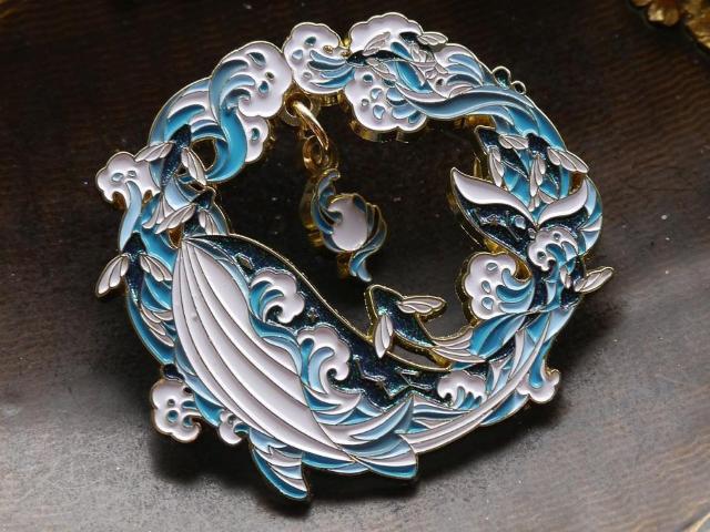 新品 クジラ 鯨 シャチ ピンブローチ ピンバッジ ピンズ < 女性アクセサリー/時計  新品 クジラ 鯨 シャチ ピンブローチ ピンバッジ ピンズ  < 女性アクセサリー/時計の