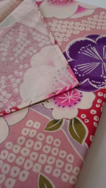 新品未開封☆板谷なおみ★小風呂敷☆ピンク系★和×花柄☆綿100%★多用途 布 < 女性ファッション  新品未開封☆板谷なおみ★小風呂敷☆ピンク系★和×花柄☆綿100%★多用途 布 < 女性ファッションの