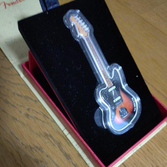 ソロモン諸島 2024年 フェンダー*ジャガー純銀貨 ギター型 展示ケース付き < ホビー ソロモン諸島 2024年 フェンダー*ジャガー純銀貨 ギター型 展示ケース付き < ホビーの