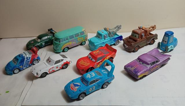 トミカディズニーカーズ10台 < ホビー トミカディズニーカーズ10台 < ホビーの