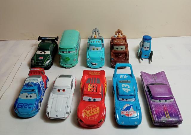 トミカディズニーカーズ10台 < ホビー トミカディズニーカーズ10台 < ホビーの