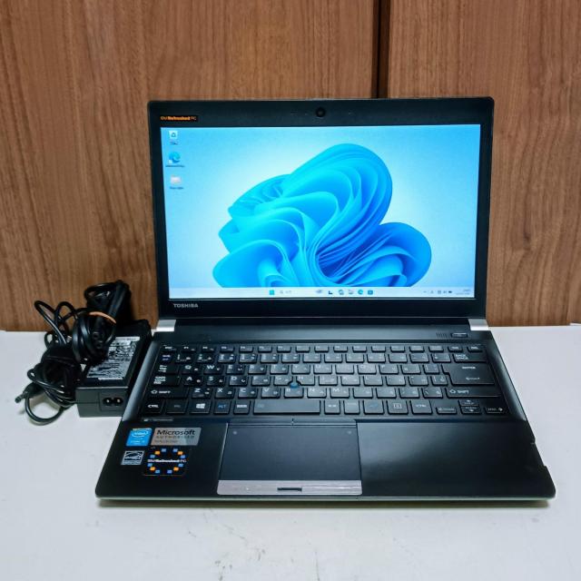 TOSHIBA dynabook Corei5 メモリ16GB SSD512GB Windows11 ノートパソコン Office < PC本体/周辺機器 TOSHIBA dynabook Corei5 メモリ16GB SSD512GB Windows11 ノートパソコン Office < PC本体/周辺機器の