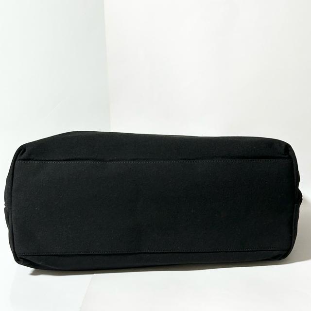 美品 Salvatore Ferragamo フェラガモ ヴァラチェーン ショルダーバッグ AU-21 8803 ナイロン < ブランド 美品 Salvatore Ferragamo フェラガモ ヴァラチェーン ショルダーバッグ AU-21 8803 ナイロン < ブランドの