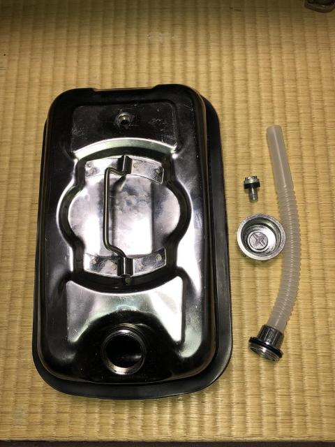 未使用!ガソリン携行缶 3L ノズル内部収納タイプ < レジャー/スポーツ 未使用!ガソリン携行缶 3L ノズル内部収納タイプ < レジャー/スポーツの