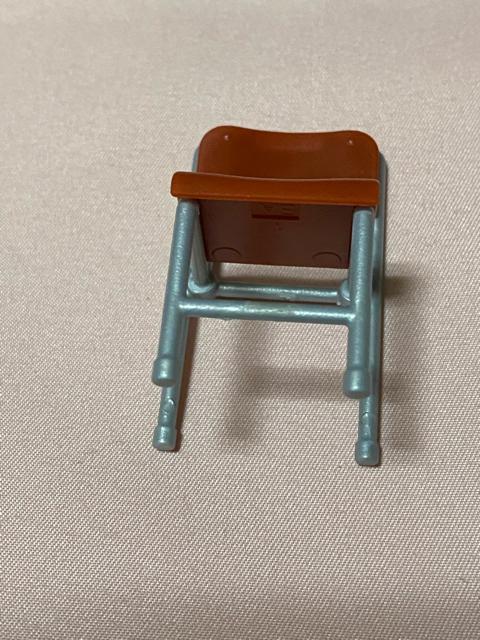 ミニチュア☆学校の椅子☆プラスチック < ホビー  ミニチュア☆学校の椅子☆プラスチック < ホビーの