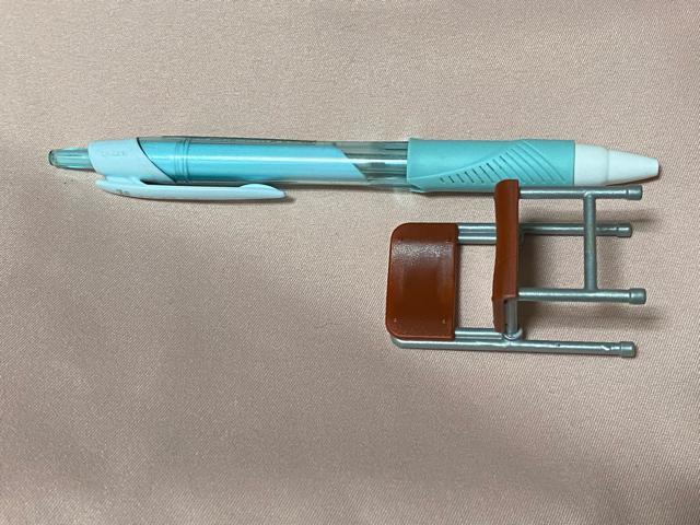 ミニチュア☆学校の椅子☆プラスチック < ホビー  ミニチュア☆学校の椅子☆プラスチック < ホビーの