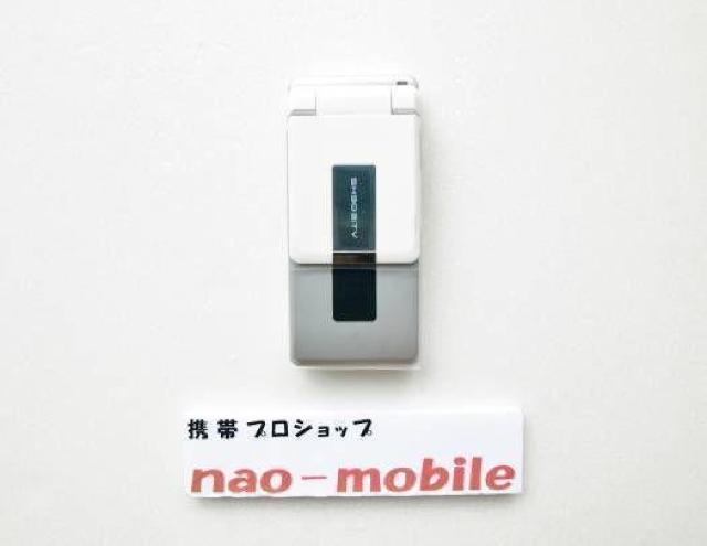 安心の初期不良10日保証/無期限ロック保証付♪未使用品☆SH903iTV:ホワイト:本体のみ < 家電/AV  安心の初期不良10日保証/無期限ロック保証付♪未使用品☆SH903iTV:ホワイト:本体のみ < 家電/AVの