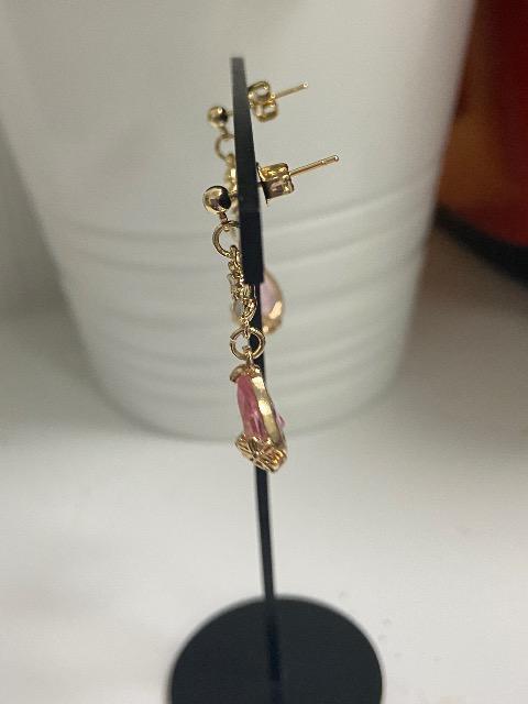 ハンドメイド さくらのチャームとしずくのチャームを使用したピアス ピンク 樹脂のノンホールピアスに変更可能 < 女性ファッション  ハンドメイド さくらのチャームとしずくのチャームを使用したピアス ピンク 樹脂のノンホールピアスに変更可能 < 女性ファッションの