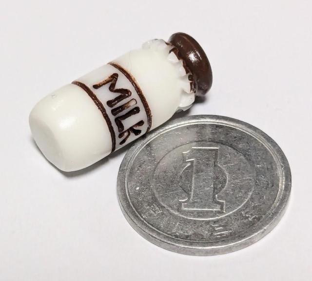 ミニチュア★牛乳瓶C★ブラウン★ミルク★MILK★色違いあります♪ドールハウスに★ < おもちゃ  ミニチュア★牛乳瓶C★ブラウン★ミルク★MILK★色違いあります♪ドールハウスに★ < おもちゃの