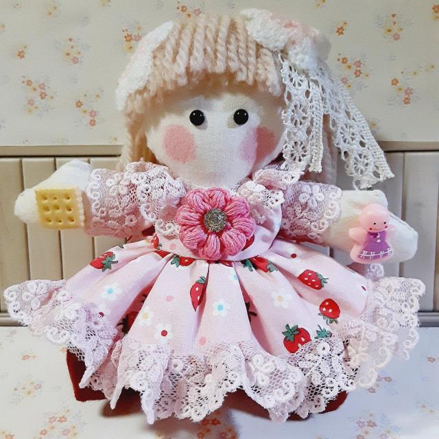 *HM* �J���g���[�h�[����NO.2���g��13.5cm���w�C�`�S�����m���̏��̎q�x