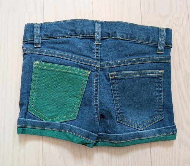 110★デニムショートパンツ★ネイビー×グリーン★新品★送料無料 < キッズ/ベビー  110★デニムショートパンツ★ネイビー×グリーン★新品★送料無料 < キッズ/ベビーの