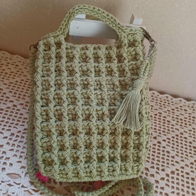 Hand made@@F̑傫߃X}zV_[`[U