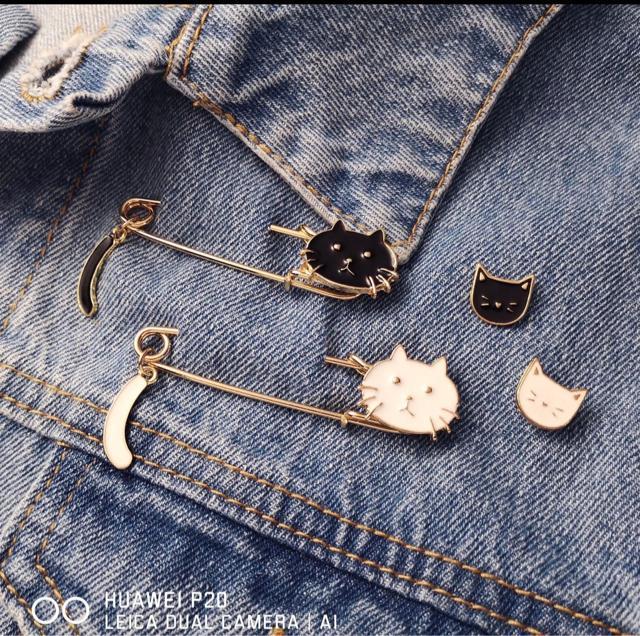 黒猫と白猫のピンブローチ 2個セット < 女性アクセサリー/時計 黒猫と白猫のピンブローチ 2個セット < 女性アクセサリー/時計の