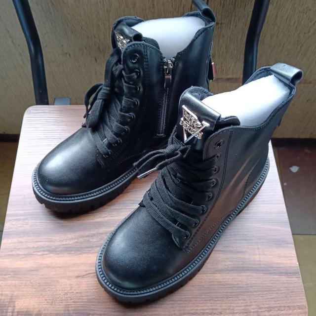 新品 22.5cm レディース ブーツ ブラック 厚底 シューズ ショートブーツ < 女性ファッション  新品 22.5cm レディース ブーツ ブラック 厚底 シューズ ショートブーツ  < 女性ファッションの