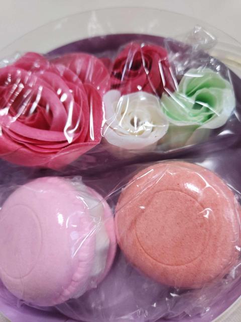 未使用★スイートメゾン マカロンフィズ&フラワーペタル バスギフト【箱に難有】 < ヘルス/ビューティー 未使用★スイートメゾン マカロンフィズ&フラワーペタル バスギフト【箱に難有】 < ヘルス/ビューティーの