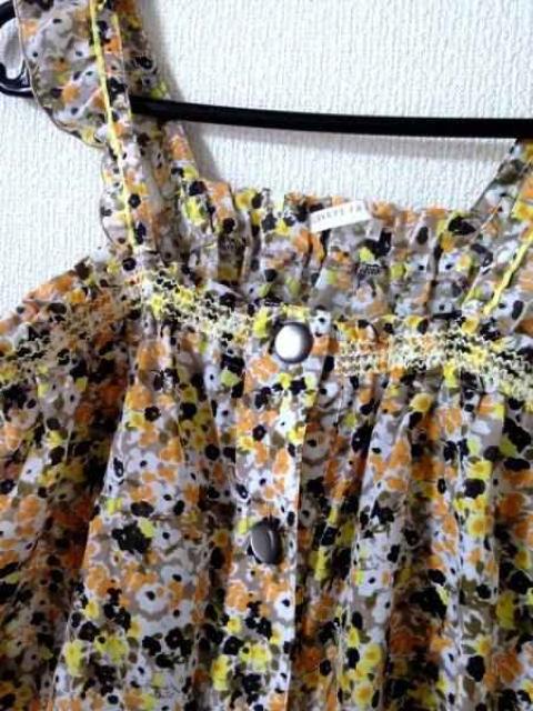 ローリーズファーム◆イエロー 花柄 キャミソール ブラウス < ブランド  ローリーズファーム◆イエロー 花柄 キャミソール ブラウス < ブランドの
