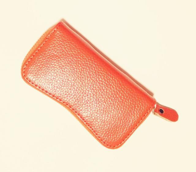 新品 本牛革製 曲線フォルム6連 キーケース オレンジ < 女性ファッション  新品 本牛革製 曲線フォルム6連 キーケース オレンジ  < 女性ファッションの