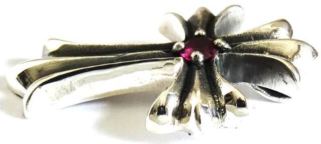 クロスペンダントヘッド with ルビー シルバー925 新品未使用 十字架 SILVER925 SV925 スターリングシルバー < 男性アクセサリー/時計 クロスペンダントヘッド with ルビー シルバー925 新品未使用 十字架 SILVER925 SV925 スターリングシルバー < 男性アクセサリー/時計の