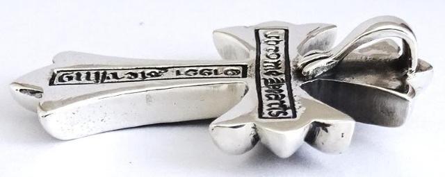 クロスペンダントヘッド with ルビー シルバー925 新品未使用 十字架 SILVER925 SV925 スターリングシルバー < 男性アクセサリー/時計 クロスペンダントヘッド with ルビー シルバー925 新品未使用 十字架 SILVER925 SV925 スターリングシルバー < 男性アクセサリー/時計の