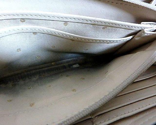 ◆kate spade new york ケイトスペード P091 長財布 ラウンドファスナー レザー 中古品 < 女性ファッション  ◆kate spade new york ケイトスペード P091 長財布 ラウンドファスナー レザー 中古品 < 女性ファッションの