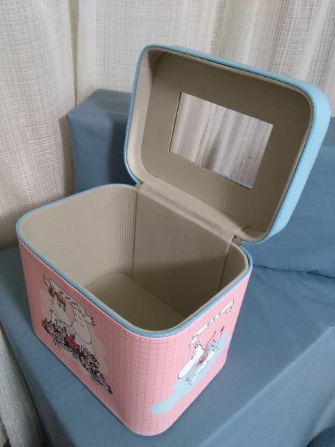 ムーミン ミラー付きコスメボックス < アニメ/コミック/キャラクター ムーミン ミラー付きコスメボックス < アニメ/コミック/キャラクターの