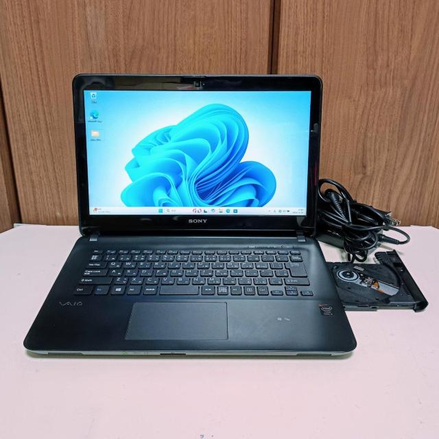 SONY VAIO Corei5 ������16GB SSD512GB Web�J���� �t��HD Windows11 Office �� PC�{��/���Ӌ@��� 