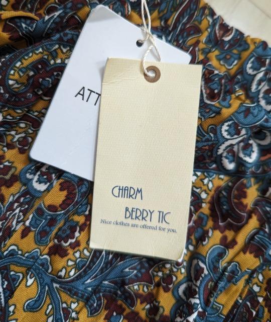 L★CHARM BERRY TIC★ペイズリー柄プリーツパンツ★新品 < 女性ファッション  L★CHARM BERRY TIC★ペイズリー柄プリーツパンツ★新品 < 女性ファッションの