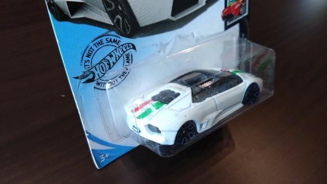 [WNEzbgEB[]{M[j Fg [hX^[  zr[ 