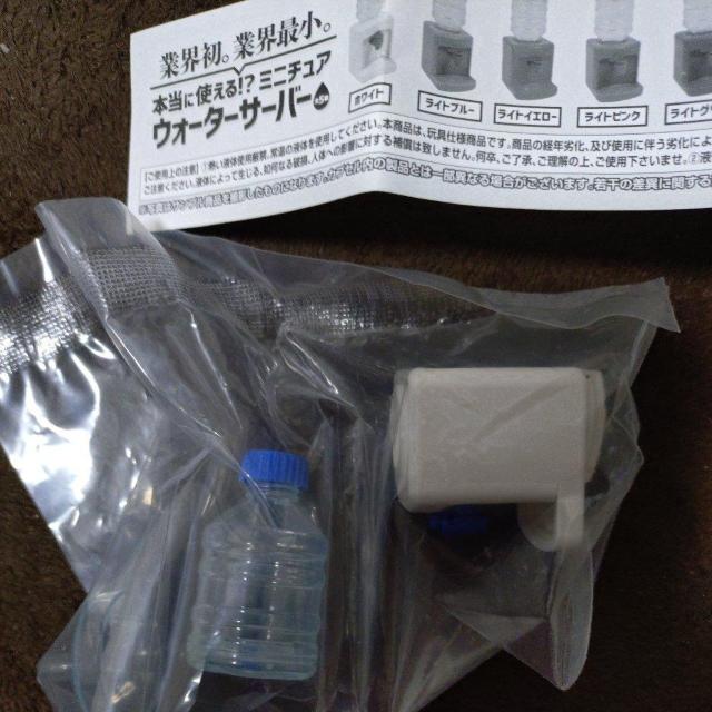 ミニチュア 世界最小 業界初 本当に使えるクーラーボックス&サーバー < ホビー ミニチュア 世界最小 業界初 本当に使えるクーラーボックス&サーバー < ホビーの