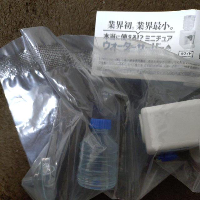 ミニチュア 世界最小 業界初 本当に使えるクーラーボックス&サーバー < ホビー ミニチュア 世界最小 業界初 本当に使えるクーラーボックス&サーバー < ホビーの