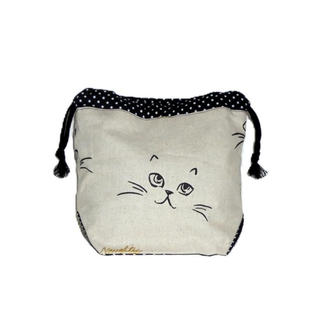 y}`LВzL~LinNaughty catnВ  t@bV 