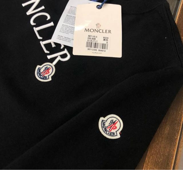 MONCLER �����N���[�� �X�E�F�b�g �g���[�i�[ �u���b�N ���S ���g�p �� �u�����h�� 