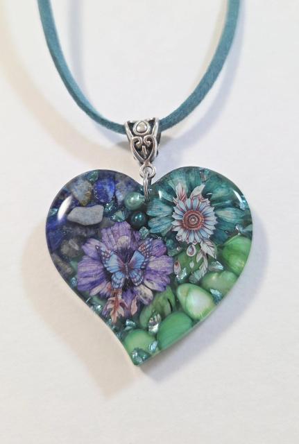 ラピスラズリ(天然石)とドライフラワーレジンネックレス★ 天然石レジンネックレス 天然石ネックレス ドライフラワーネックレス < 女性ファッション ラピスラズリ(天然石)とドライフラワーレジンネックレス★ 天然石レジンネックレス 天然石ネックレス ドライフラワーネックレス < 女性ファッションの