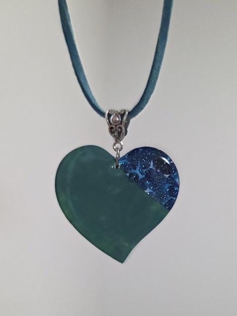 ラピスラズリ(天然石)とドライフラワーレジンネックレス★ 天然石レジンネックレス 天然石ネックレス ドライフラワーネックレス < 女性ファッション ラピスラズリ(天然石)とドライフラワーレジンネックレス★ 天然石レジンネックレス 天然石ネックレス ドライフラワーネックレス < 女性ファッションの