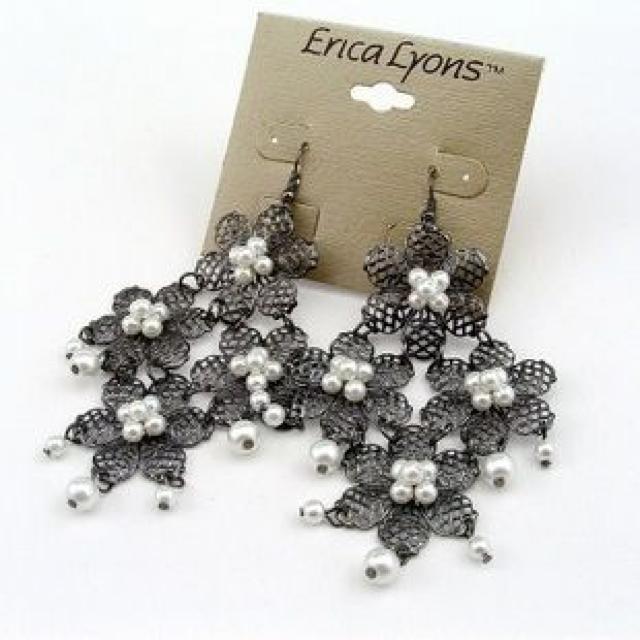 ViERICA LYONSSXPnAeB[NԃsAX  ANZT[/v 