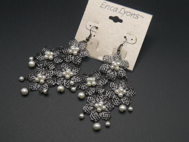 ViERICA LYONSSXPnAeB[NԃsAX  ANZT[/v 