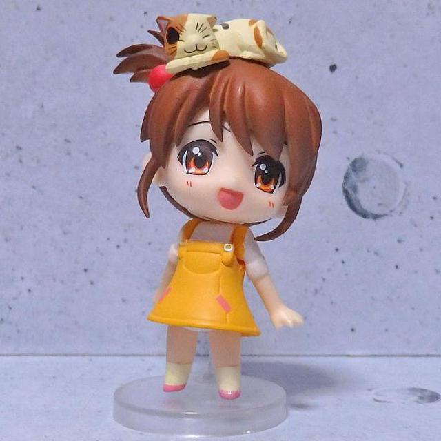 □キョンの妹withシャミセン(涼宮ハルヒの憂鬱) < アニメ/コミック/キャラクター  □キョンの妹withシャミセン(涼宮ハルヒの憂鬱)  < アニメ/コミック/キャラクターの
