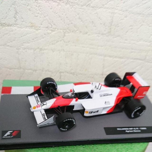 ミニカー F1 マクラーレン MP 4/4 < ホビー ミニカー F1 マクラーレン MP 4/4 < ホビーの