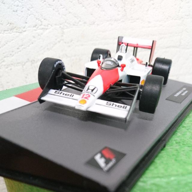 ミニカー F1 マクラーレン MP 4/4 < ホビー ミニカー F1 マクラーレン MP 4/4 < ホビーの