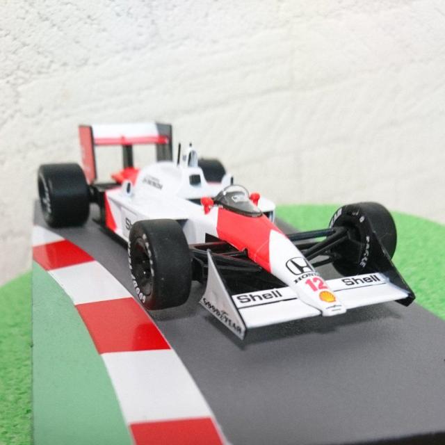 ミニカー F1 マクラーレン MP 4/4 < ホビー ミニカー F1 マクラーレン MP 4/4 < ホビーの