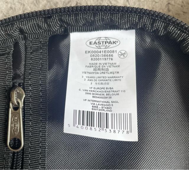 �V�i�@EASTPAK(�C�[�X�g�p�b�N�jUSA  Flat Oval�~�j�|�[�`�@�u���b�N�@�A�E�g�h�A