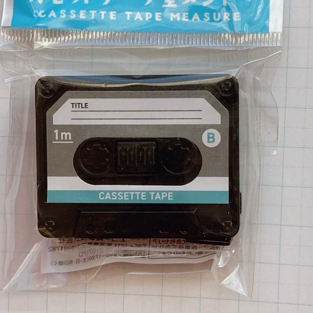 新品 カセットテープ型 メジャー 1m ブラック ポケットサイズ レトロ N2m < ペット/手芸/園芸 新品 カセットテープ型 メジャー 1m ブラック ポケットサイズ レトロ N2m < ペット/手芸/園芸の