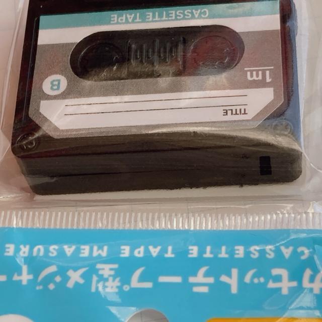 新品 カセットテープ型 メジャー 1m ブラック ポケットサイズ レトロ N2m < ペット/手芸/園芸 新品 カセットテープ型 メジャー 1m ブラック ポケットサイズ レトロ N2m < ペット/手芸/園芸の