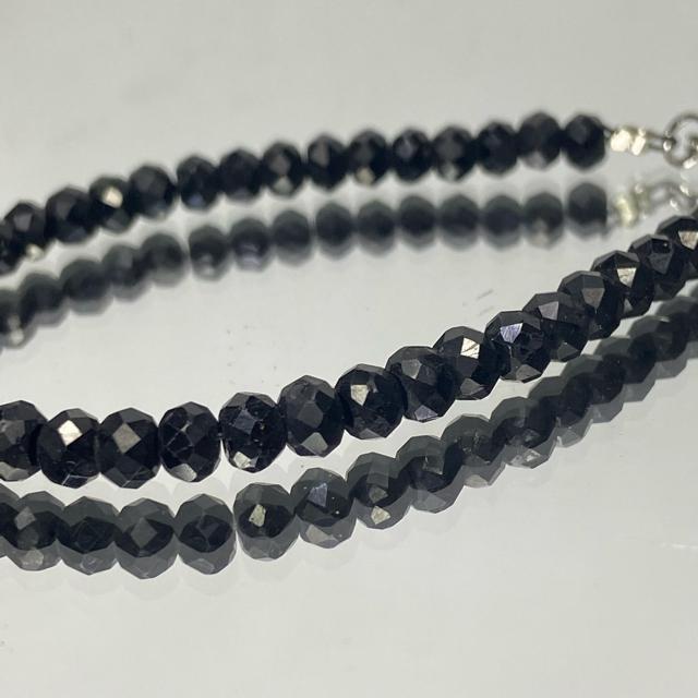 《bracelet》天然石ブラックスピネル 多面カット アジャスター付き < 男性アクセサリー/時計  《bracelet》天然石ブラックスピネル 多面カット アジャスター付き < 男性アクセサリー/時計の