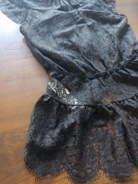 ZARA COLLECTION★総レーストップス★新品同様★重ねて★素敵綺麗★送料無料★ < 女性ファッション ZARA COLLECTION★総レーストップス★新品同様★重ねて★素敵綺麗★送料無料★ < 女性ファッションの