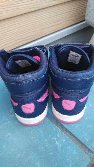 PUMA �~�h���J�b�g�X�j�[�J�[ �o�b�V�� �Q�Scm �� �����t�@�b�V������ 