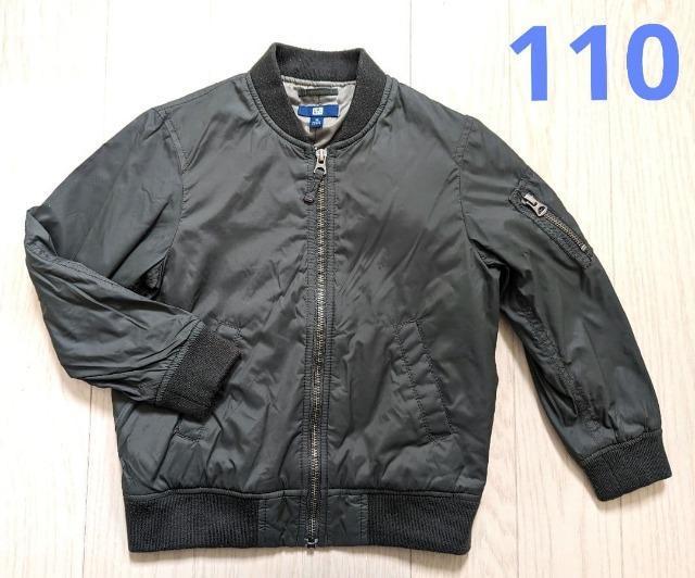 110★ユニクロ★中綿いりMA-1ジャケット★カーキ★送料無料 < キッズ/ベビー  110★ユニクロ★中綿いりMA-1ジャケット★カーキ★送料無料  < キッズ/ベビーの