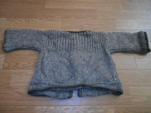 子供服★ハンドメイド 毛糸のコート 茶色 < キッズ/ベビー  子供服★ハンドメイド 毛糸のコート 茶色 < キッズ/ベビーの