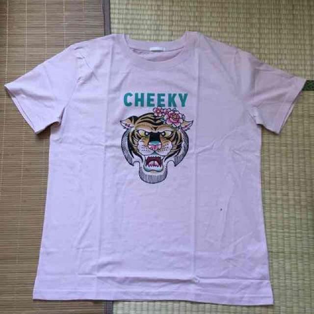 GU・フラワー&トラ柄グラフィックTシャツ。ライトピンク < ブランド  GU・フラワー&トラ柄グラフィックTシャツ。ライトピンク < ブランドの