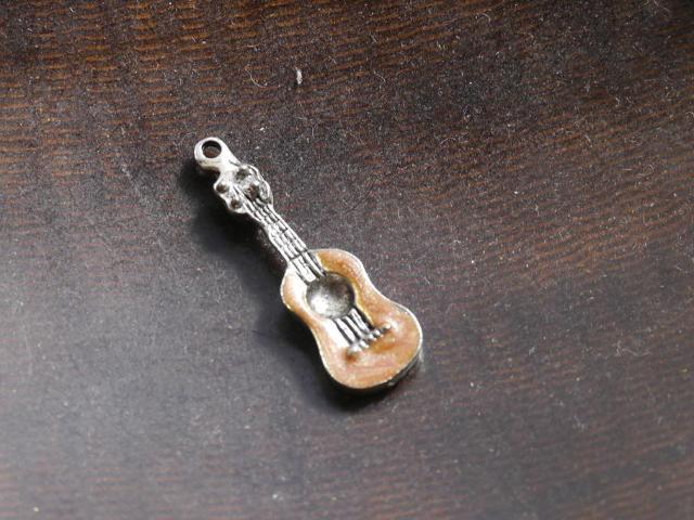 ANZT[p[c@M^[`[   ybg/|/| 